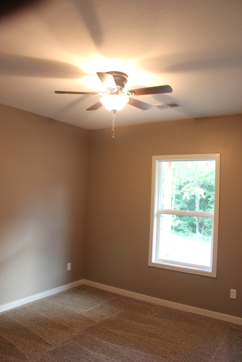 THE KAUFMANN - REVERSE - BEDROOM
